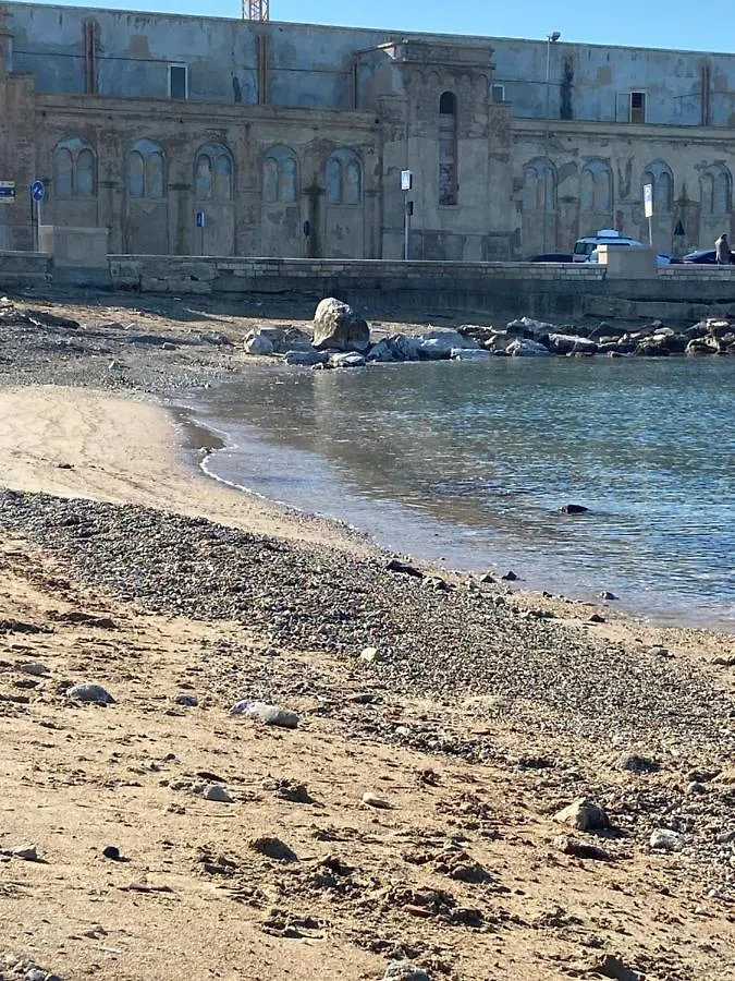 Villa La chicca sul mare Bari Italia